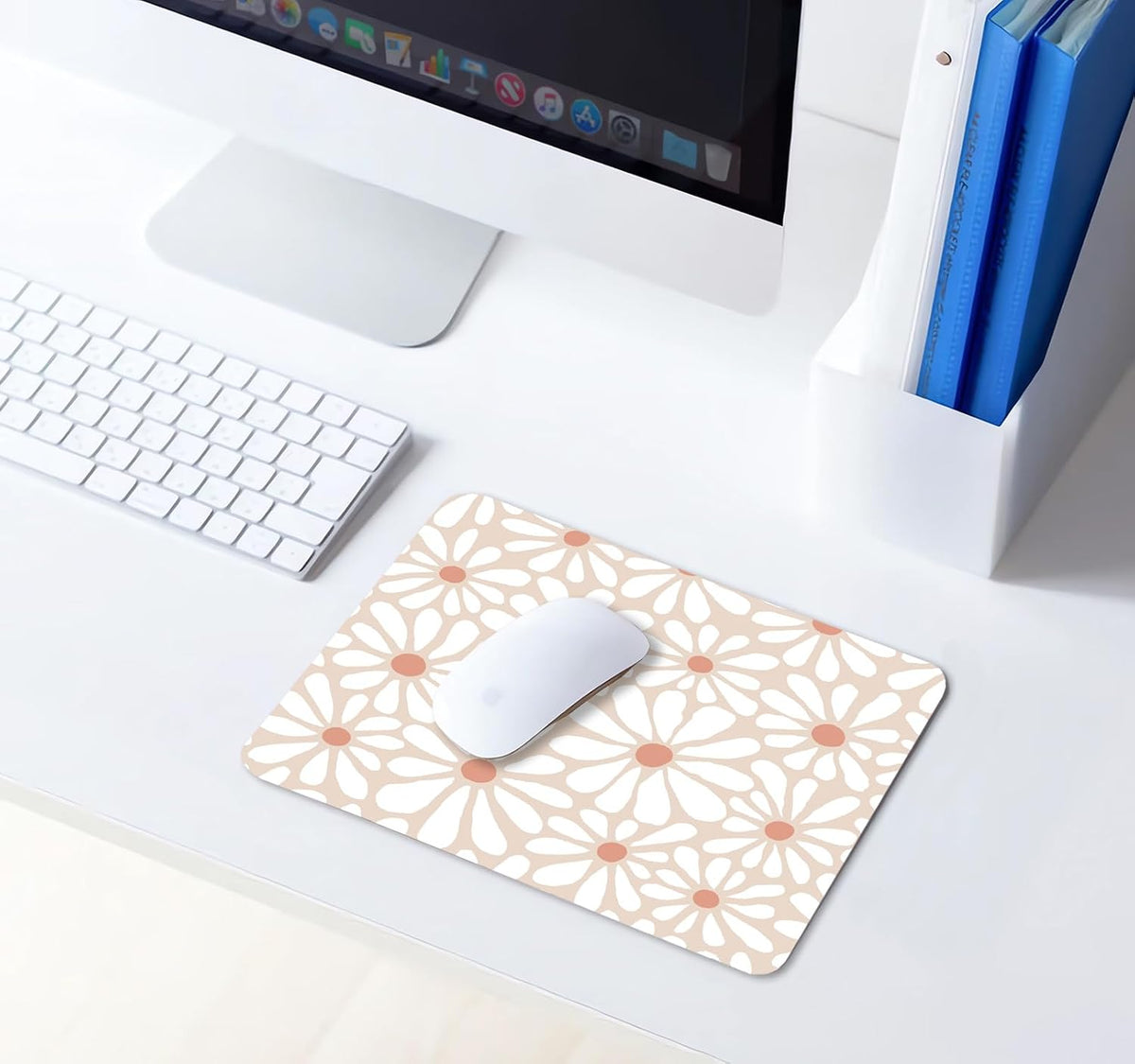 Square Cute Mouse Pad Daisy, Boho Floral Flower Mouse Pads for Desk, Non-Slip Rubber Beige Mousepad Washable Cloth, Minimal Computer Pad Decor Gifts, Coworker Gift for Girls Kids Women, 9.5x7.9 inch
