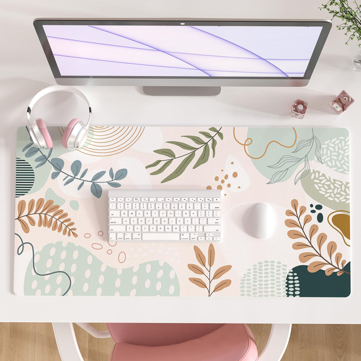 Faux Leather Large Mouse Pad, Office Desk Mat, 31.5"x15.7", Pink Floral